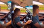 Tras viralizarse el video de la hija del Polaco al volante, Seguridad Vial pidió la inhabilitación de la mamá