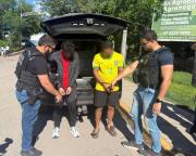 Descubren que brasileños armados con AK-47 son del PCC y los expulsan del país