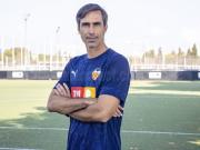 Un director técnico de fútbol español y sus tres pequeños hijos murieron en un naufragio en Indonesia