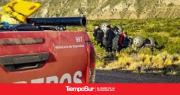Vuelco de una camioneta y rescate de personas