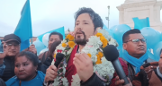 José Luis Paredes oficializa su candidatura a la Alcaldía de El Alto