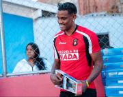 Navidad en Caracas: Sergio Córdova reparte regalos a niños en Petare