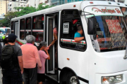 Transportistas caraqueños aumentaron el pasaje a 60 bolívares sin que aún esté público en Gaceta Oficial