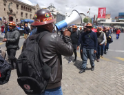 Justiniano afirma que movilizaciones contra el DS 5503 buscan generar caos