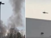 Se estrellaron dos helicópteros en Nueva Jersey: el momento en que uno de ellos se derrumba