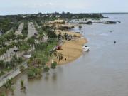 Volcó una lancha con ocho tripulantes en el río Paraná: hay dos desaparecidos