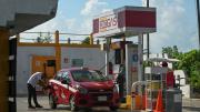 El Gobierno de México descarta el aumento en el precio de gasolinas en 2026