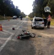 Motociclista de 20 años politraumatizada grave tras chocar con automóvil en ruta 11