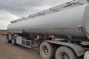 Robó una cisterna valuada en millones, vendía gasoil por WhatsApp y terminó delatado