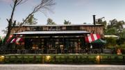 Un restaurante de estilo rural, a minutos de la ciudad, donde se combina cocina de lujo, sustentabilidad y celebración
