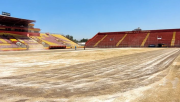 ¿Por qué el Santa Laura se ve así?: Unión Española aclara por qué la cancha no tiene pasto