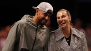 Kyrgios impuso su jerarquía ante Sabalenka y la Batalla de los Sexos volvió a quedar bajo la lupa
