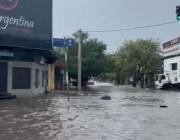 VIDEO. Lluvias intensas y calles colapsadas: el temporal complicó la jornada en la capital tucumana