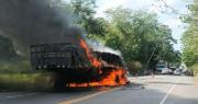 Noticias Antioquia: Motociclista falleció atrapado bajo un camión en llamas