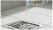Para qué sirve tirar vinagre blanco en las rejillas de la casa