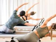 Cuántas veces por semana se recomienda hacer pilates, según los expertos