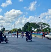 Juan José Mora restringe circulación de motocicletas en horario nocturno