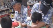 Video: El emotivo obsequio de un nieto para su abuelo que estremeció las redes sociales