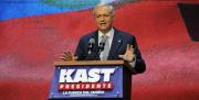 Datavoz: José Antonio Kast suma atributo de “moderación” pero mantiene percepciones de “extremismo”