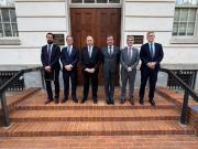 Sin explicar las razones, el gobierno británico demora la aprobación del embajador en Londres propuesto por Milei