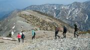 El espeluznante destino de tres excursionistas que subieron a la montaña más alta de Los Ángeles