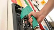 Suben otra vez los impuestos a los combustibles y suman presión a los precios en surtidor