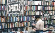 Libros en cuotas, menos novedades y un catálogo sesgado por lo que rinde: la industria editorial cierra un año marcado por el ajuste