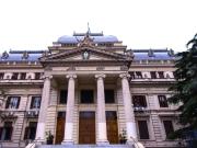 Detienen a dos empleados del senado bonaerense acusados de abuso