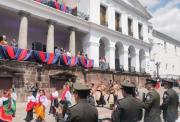 Serenata Quiteña en honor al presidente Noboa se realiza en el centro de Quito
