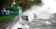 Alerta por una nueva crecida del Río de la Plata que eleva el nivel del agua en la región