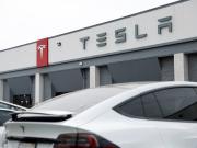 Tesla pierde el título de mayor fabricante de vehículos eléctricos y ahora le gana una empresa china