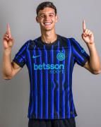 Racing no la tendrá fácil: apareció Parma y pelea por Valentín Carboni, el refuerzo que quiere Milito