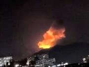 Fuertes explosiones en Caracas y aviones volando a baja altura: Maduro denuncia una gravísima agresión militar de EE.UU.