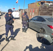 Inspectores De Alto Hospicio Recuperan Auto Robado Durantepatrullaje De Fin De Año En La Ruta A-616