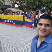 Emigró de Venezuela y hace 8 años que vive en Mendoza: “El apoyo de Estados Unidos no será en vano”