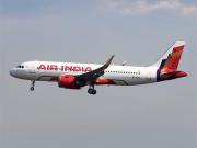 Un vuelo se demoró porque el piloto llegó al aeropuerto borracho: lo suspendieron