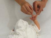 Julián Alvarez presentó a Amadeo, su primer hijo, con una foto en modo Hombre Araña que se hizo viral y recibió miles de comentarios