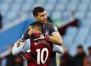 Dibu Martínez no se rinde: Aston Villa venció a Nottingham Forest y es el nuevo escolta
