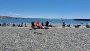 Domingo de verano en Comodoro: el mar, protagonista desde temprano