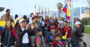 Venezolanos que residen en Cochabamba se reunieron en la plaza de las Banderas para celebrar la captura de Maduro