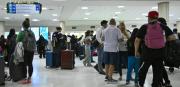 Aerolíneas retoman operaciones tras pausa por seguridad