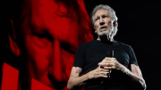 Roger Waters: “Venezuela debería ser dejado en paz por el gendarme gringo del norte”