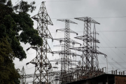 Zonas del suroeste de Caracas suman más de 36 horas sin electricidad