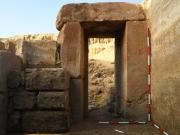 Una misión arqueológica descubrió un templo solar en Egipto