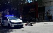 Un motociclista herido tras ser embestido por una camioneta en el centro de La Plata