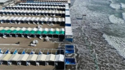 Mar del plata sin playa: un fuerte temporal provocó la crecida del mar y causó destrozos