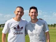Lionel Messi aprovechó sus últimos días en Rosario: visita a Maxi Rodríguez y la medalla que le faltaba