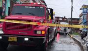 Explosión de cilindro deja dos fallecidos: Bomberos atienden la emergencia
