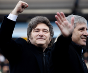 Reformas del presidente Milei impulsan riesgo soberano a su nivel más bajo en siete años