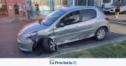 Tres autos protagonizan violento choque en Capital